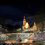 Oberau 아파트 *